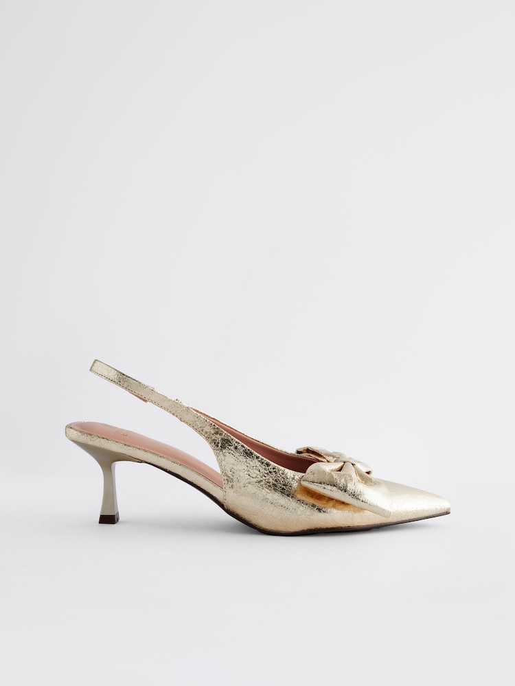 Or - Forever Comfort® à talons chaton avec nœud et bride arrière - Image 3 of 7