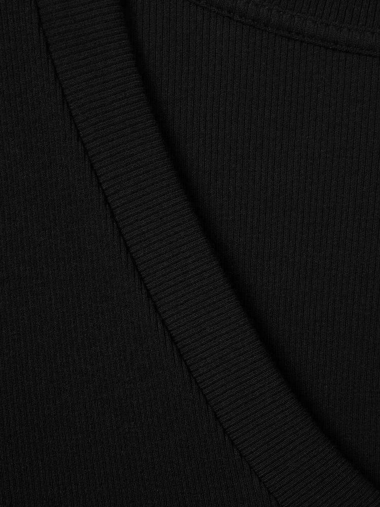 Reiss Black Becca Cotton Blend Ribbed V-Neck Top - Image 6 of 6