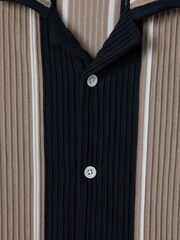 Reiss Navy/Stone Alton Senior Ribbed Cuban Collar Shirt - Image 4 of 4