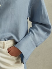 Reiss Blue Sian Relaxed Fit Lyocell Linen Button Through Shirt - Image 4 of 6