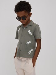 Reiss Sage/White Thar 13-14 yrs Cotton Reptile Patch Cuban Collar Shirt - Image 2 of 4