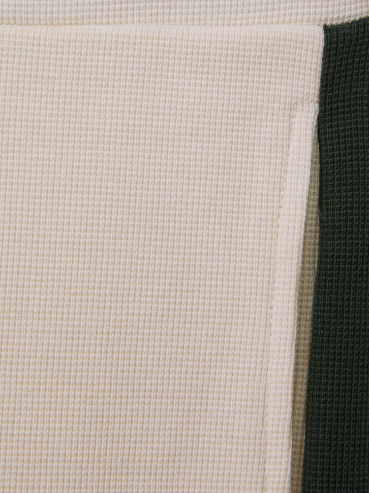 Pantalones cortos de algodón con cordón ajustable y diseño texturizado jaspeado de Reiss - Imagen 4 de 4