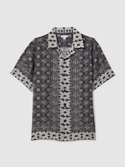 Reiss Black Multi Pantain Linen Printed Cuban Collar Shirt - Image 2 of 5