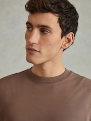 Reiss Deep Taupe Tate Oversized Garment Dye T-Shirt - Image 3 of 5