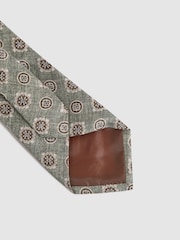 Reiss Sage Melange Vasari Silk Medallion Print Tie - Image 5 of 5