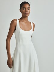 Reiss Off White Elisa Atelier Textured Corset Detail Maxi Dress - Image 3 of 5