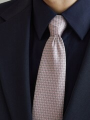 Reiss Soft Rose Como Silk Geometric Print Tie - Image 2 of 5
