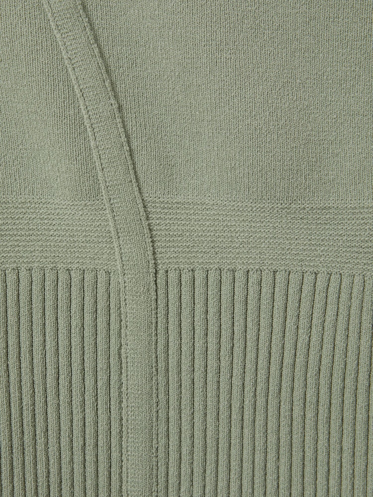 Reiss Sage Verity Ribbed Seam Detail Vest - Image 5 of 5