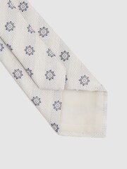 Reiss Ivory Monreale Linen Silk Medallion Print Tie - Image 4 of 5