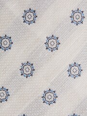 Reiss Ivory Monreale Linen Silk Medallion Print Tie - Image 5 of 5