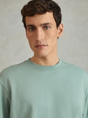Reiss Canton Green Tate Oversized Garment Dye T-Shirt - Image 3 of 5