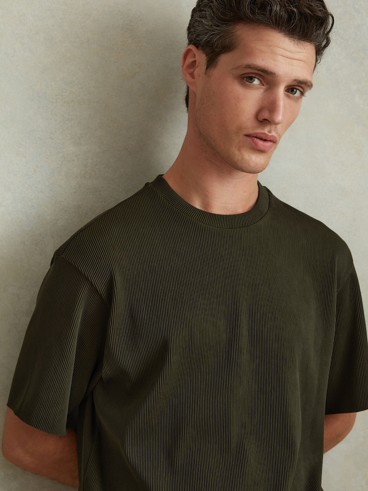 Reiss Green Skyee Oversized Ribbed Crew Neck T-Shirt - Image 1 of 5
