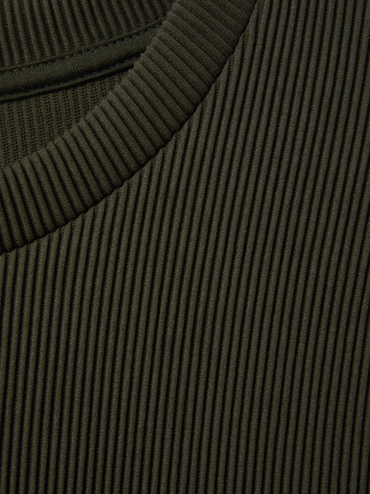 Reiss Green Skyee Oversized Ribbed Crew Neck T-Shirt - Image 5 of 5