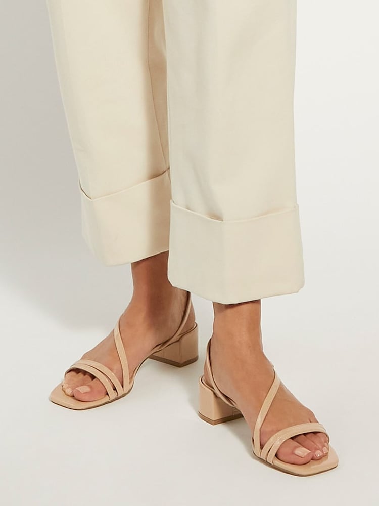 Pink - Dune London Maryanna Sandalen mit niedrigem Blockabsatz - Bild 1 von 6 Pink - Dune London Maryanna Sandalen mit niedrigem Blockabsatz - Bild 1 von 6