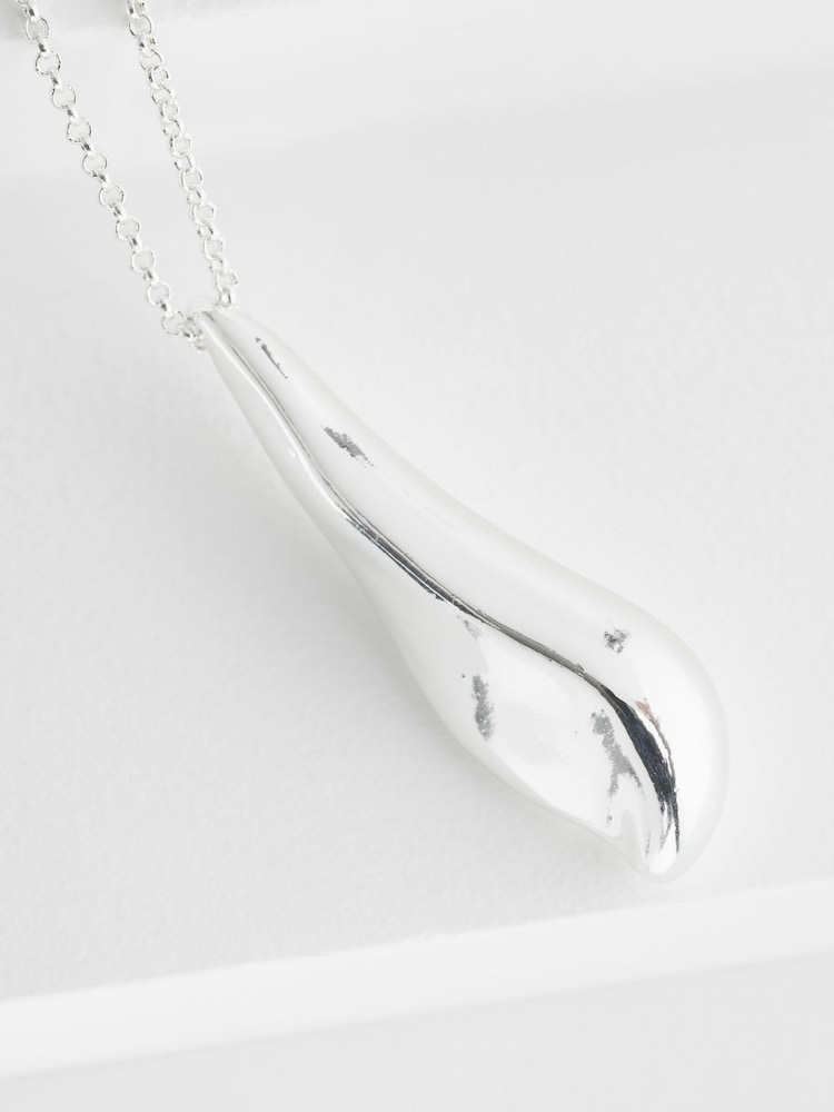 Silver Tone Teardrop Necklace - Image 4 of 4 Silver Tone Teardrop Necklace - Image 4 of 4