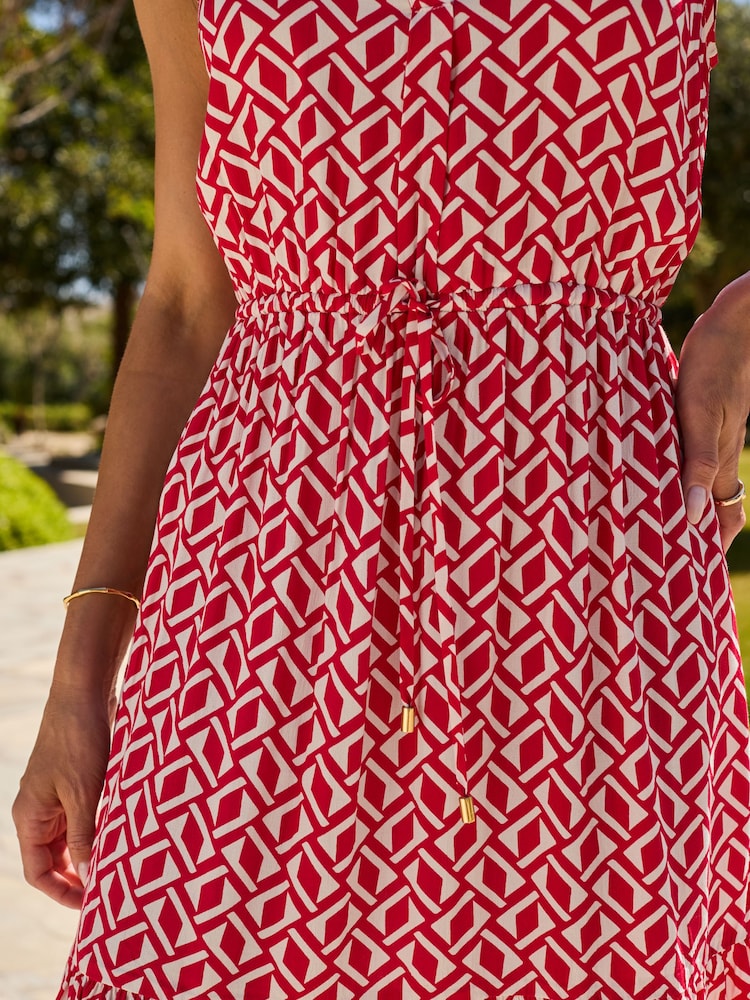 Sosandar Pink Geometric Print Ruffle Hem Tie Waist Fit & Flare Dress - Image 4 of 4 Sosandar Pink Geometric Print Ruffle Hem Tie Waist Fit & Flare Dress - Image 4 of 4