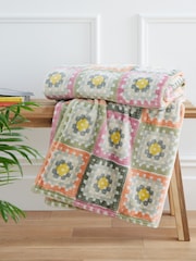 Catherine Lansfield Green Crochet Print Soft And Cosy Fleece Throw - Image 1 of 3