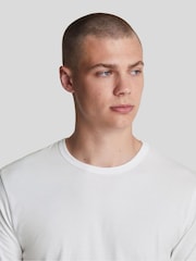 Lyle & Scott White Basic T-Shirts 3 Pack - Image 4 of 5