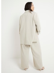 River Island Green Curve Roll Sleeve Relaxed Blazer - Image 2 of 6