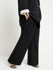 River Island Black Curve Wide Leg Pleated Clean Trousers - Image 4 of 6