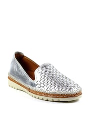 Lunar Garbo Silver Lea. Shoes - Image 2 of 2