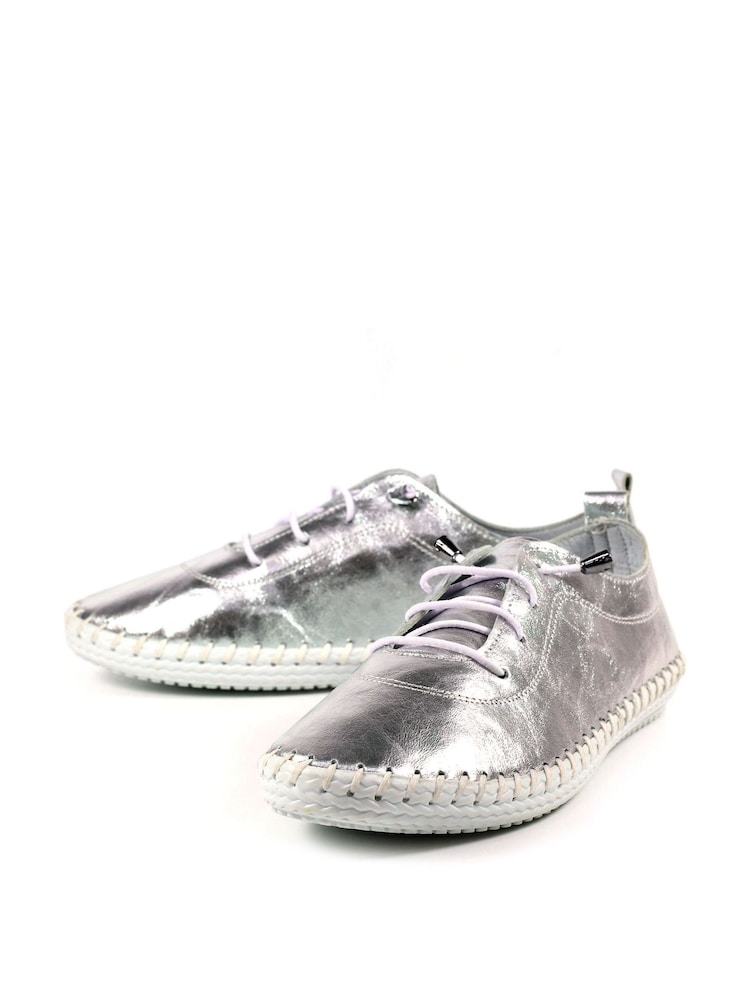 Lunar St. Ives Plimsoll Shoes - Image 9 of 10