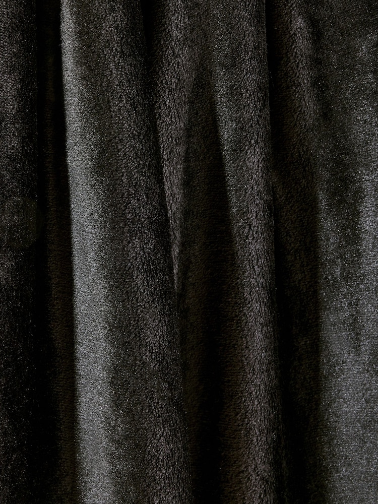 Black Plush Fleece Throw - Image 4 of 4