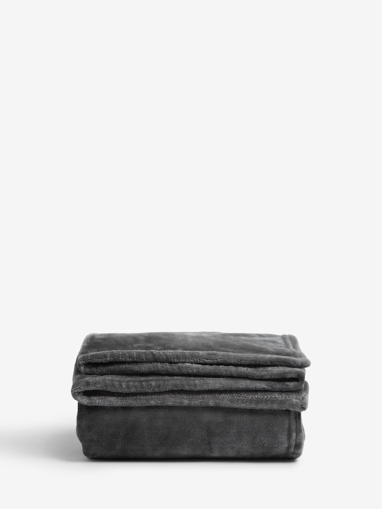 Charcoal Grey Plush Fleece Throw - Image 4 of 4 Charcoal Grey Plush Fleece Throw - Image 4 of 4