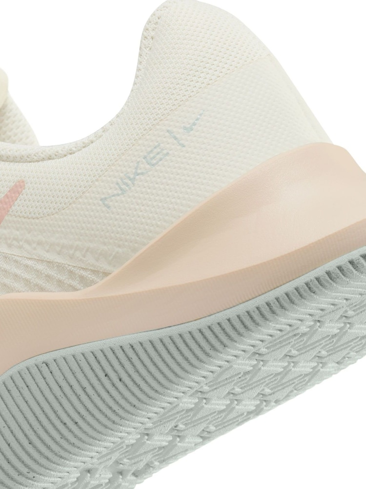 Nike Cream MC 2 Training Trainers - Image 10 of 10