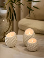 Set of 3 White Pleat Tea Light Candle Holders - Image 2 of 5