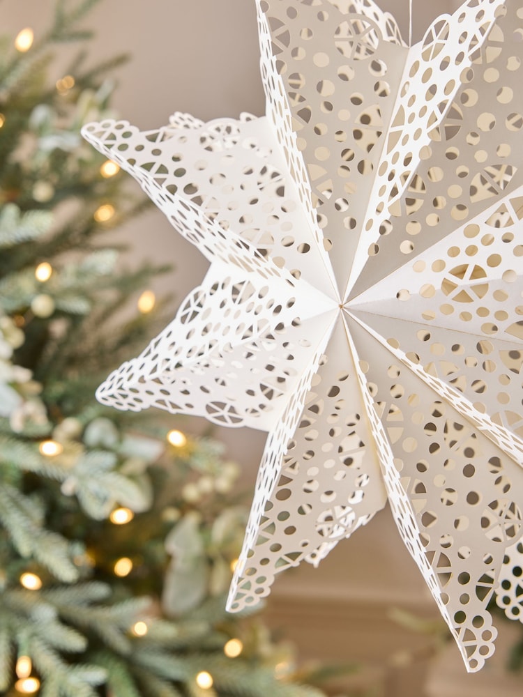 Set of 3 White Snowflake Paper Decorations - Image 2 of 4 Set of 3 White Snowflake Paper Decorations - Image 2 of 4