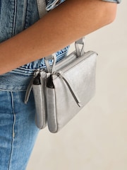 Silber - Small Leather Zip Cross-Body Bag - Bild 3 von 9