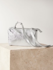Silber - Small Leather Zip Cross-Body Bag - Bild 4 von 9