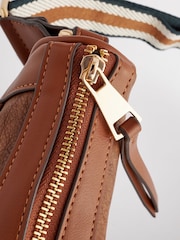 Tan Brown Cross-Body Saddle Bag - Image 12 of 13