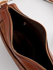 Tan Brown Cross-Body Saddle Bag - Image 9 of 13