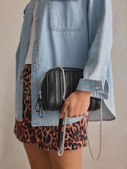 Black Quilted Camera Bag - Image 2 of 8