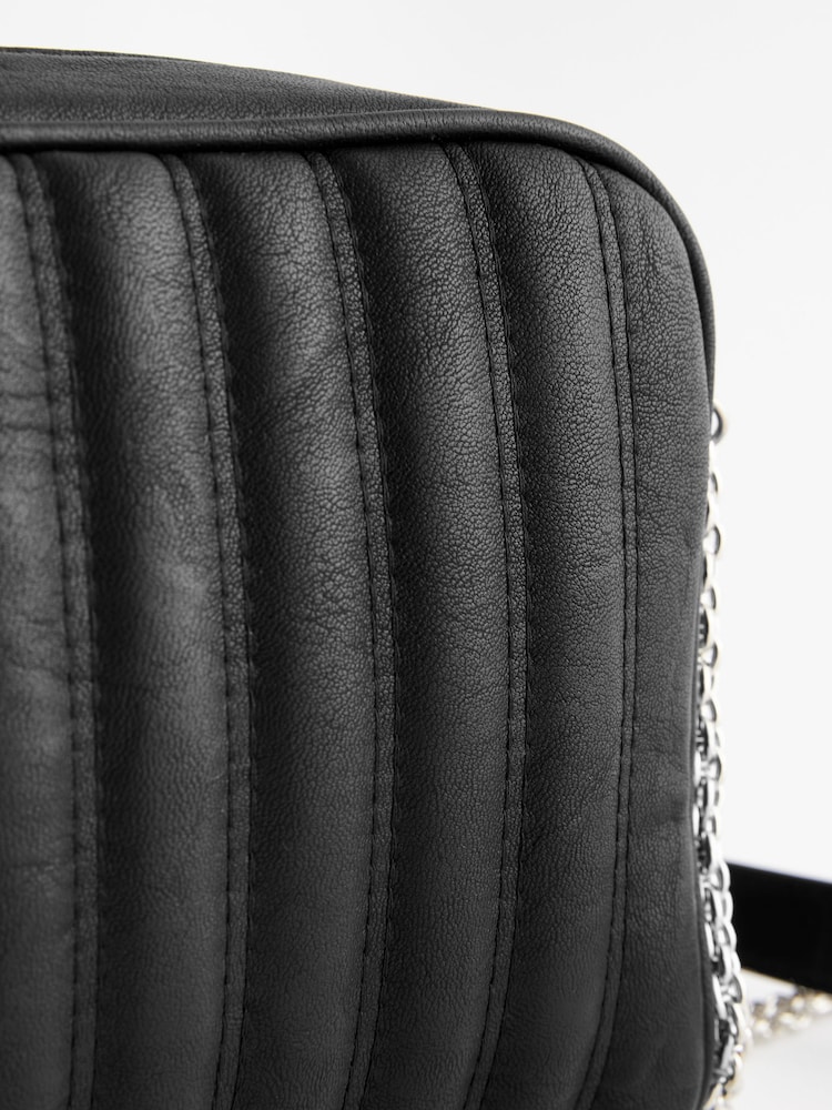 Black Quilted Camera Bag - Image 8 of 8