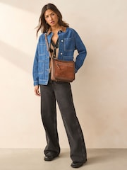 Tan Brown Leather Pocket Messenger Bag - Image 2 of 9