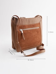 Tan Brown Leather Pocket Messenger Bag - Image 4 of 9