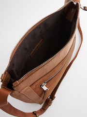 Tan Brown Leather Pocket Messenger Bag - Image 7 of 9