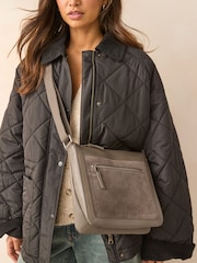 Khaki Green Leather Pocket Messenger Bag - Image 2 of 8