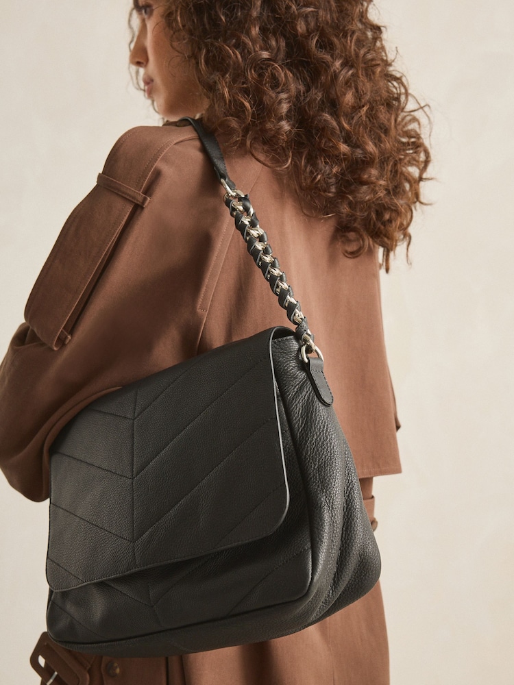Black Leather Quilted Shoulder Bag - Image 2 of 9