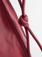 Burgundy Red Chain Detailed Shoulder Bag - Image 9 of 10