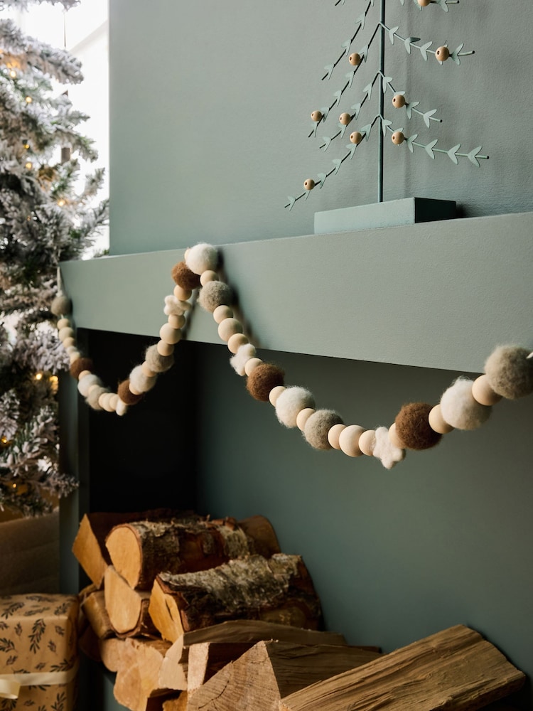 Natural Scandi Beaded Christmas Garland - Image 1 of 3