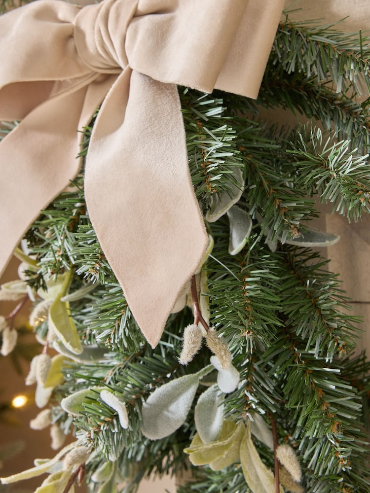 Green Frosty Light Up Swag Christmas Wreath - Image 2 of 3