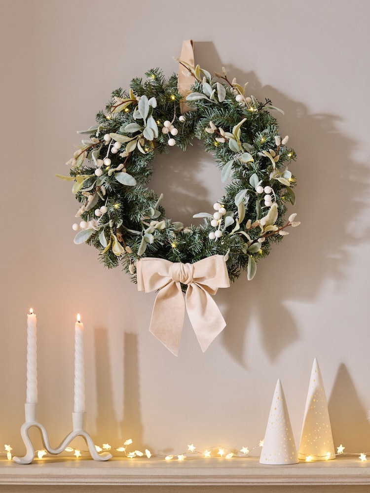 Green Frosty Light Up Christmas Wreath - Image 2 of 5