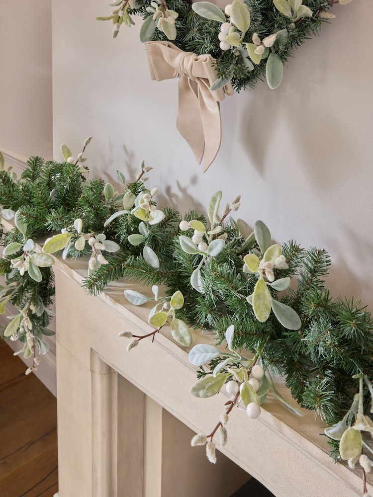 Green Frosty Light Up Christmas Garland - Image 2 of 5