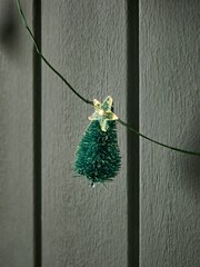 Green Mini Trees 15 LED Christmas Line Lights - Image 2 of 3