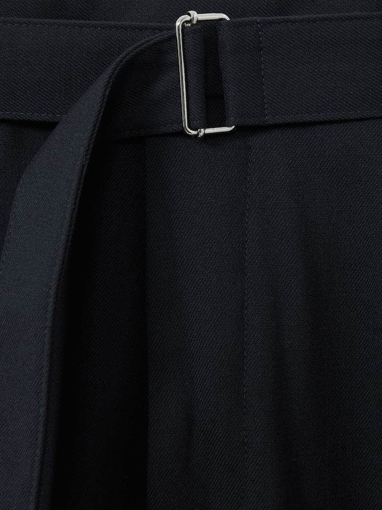 Reiss Navy Pin Belted Cropped Trousers - Image 6 of 6