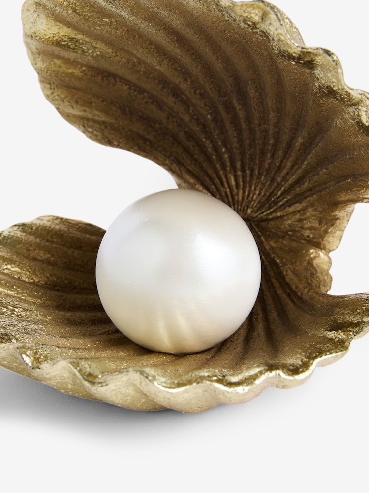 Gold Clam Shell Ornament - Image 3 of 3